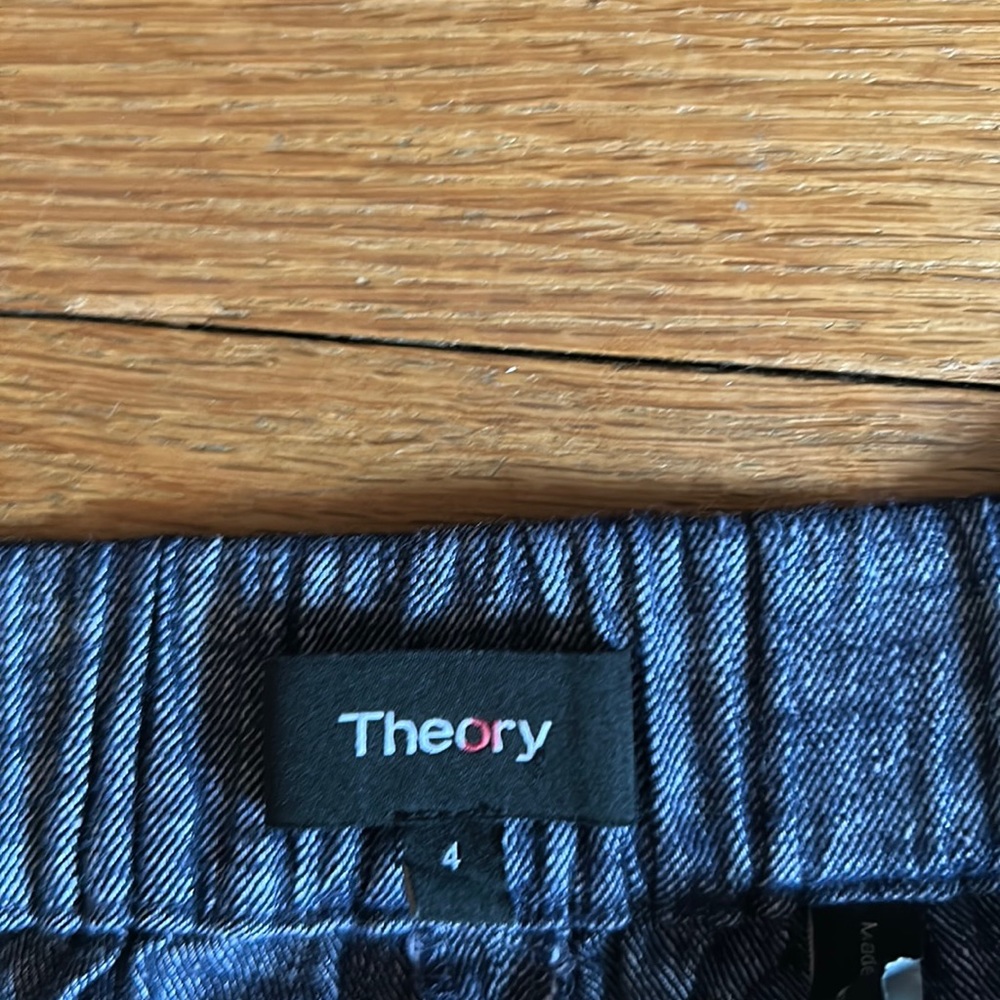 Theory Elastic Waist Pant. Size 4 - image 3